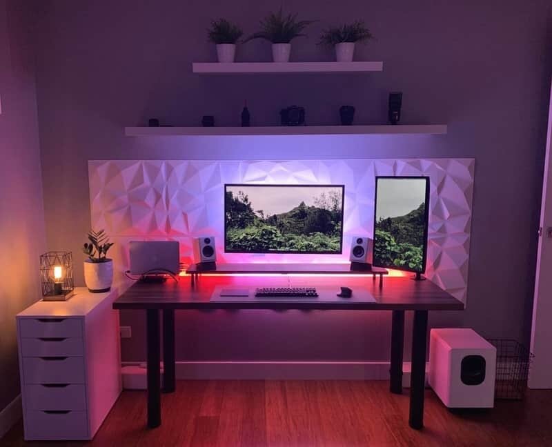 clean aesthetic gaming setup with desk lamp