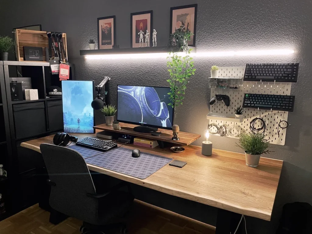 dark theme gaming setup with focus lighting