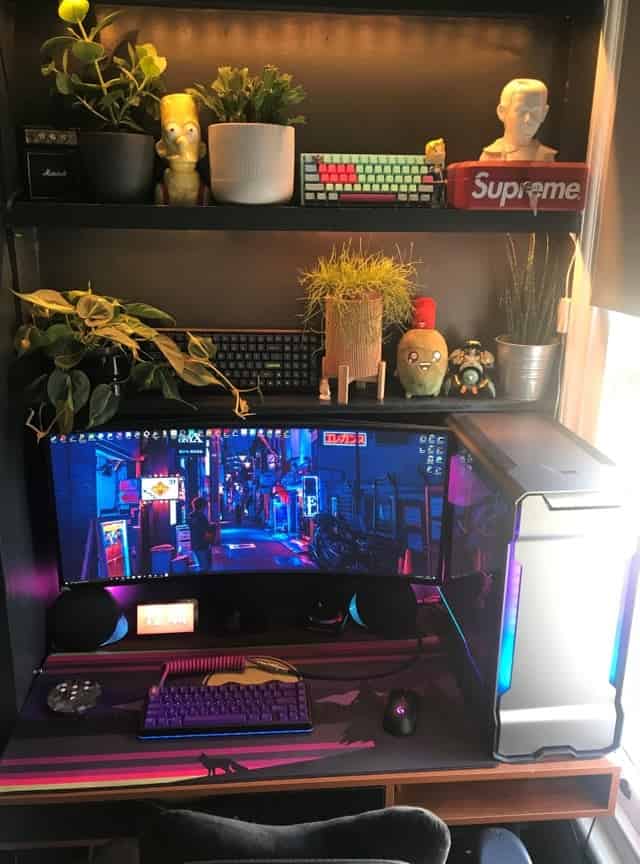 gaming setup idea for tiny desk